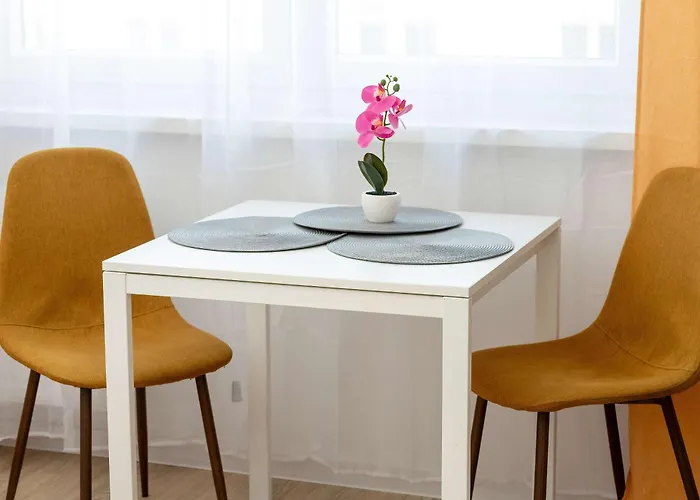 Lägenhet Stylish With An Ideal Location Close To The By Renters